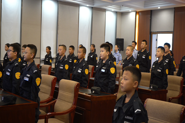 呼和浩特少年警校2026年第七期（和林分校）训练营开营