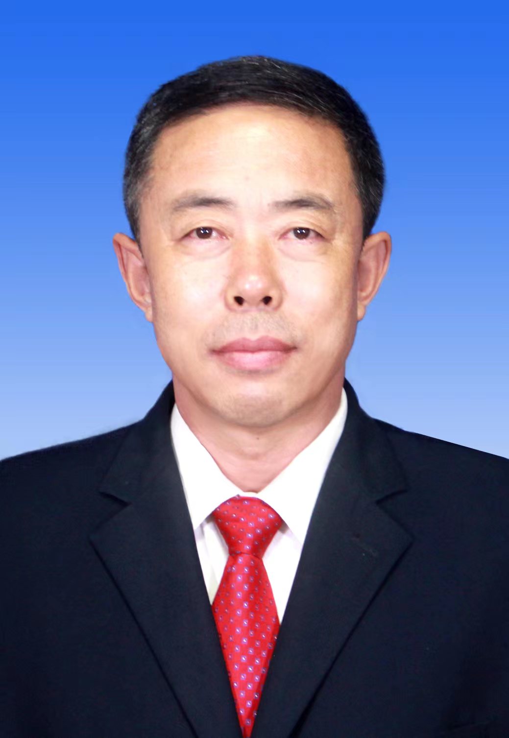  王军