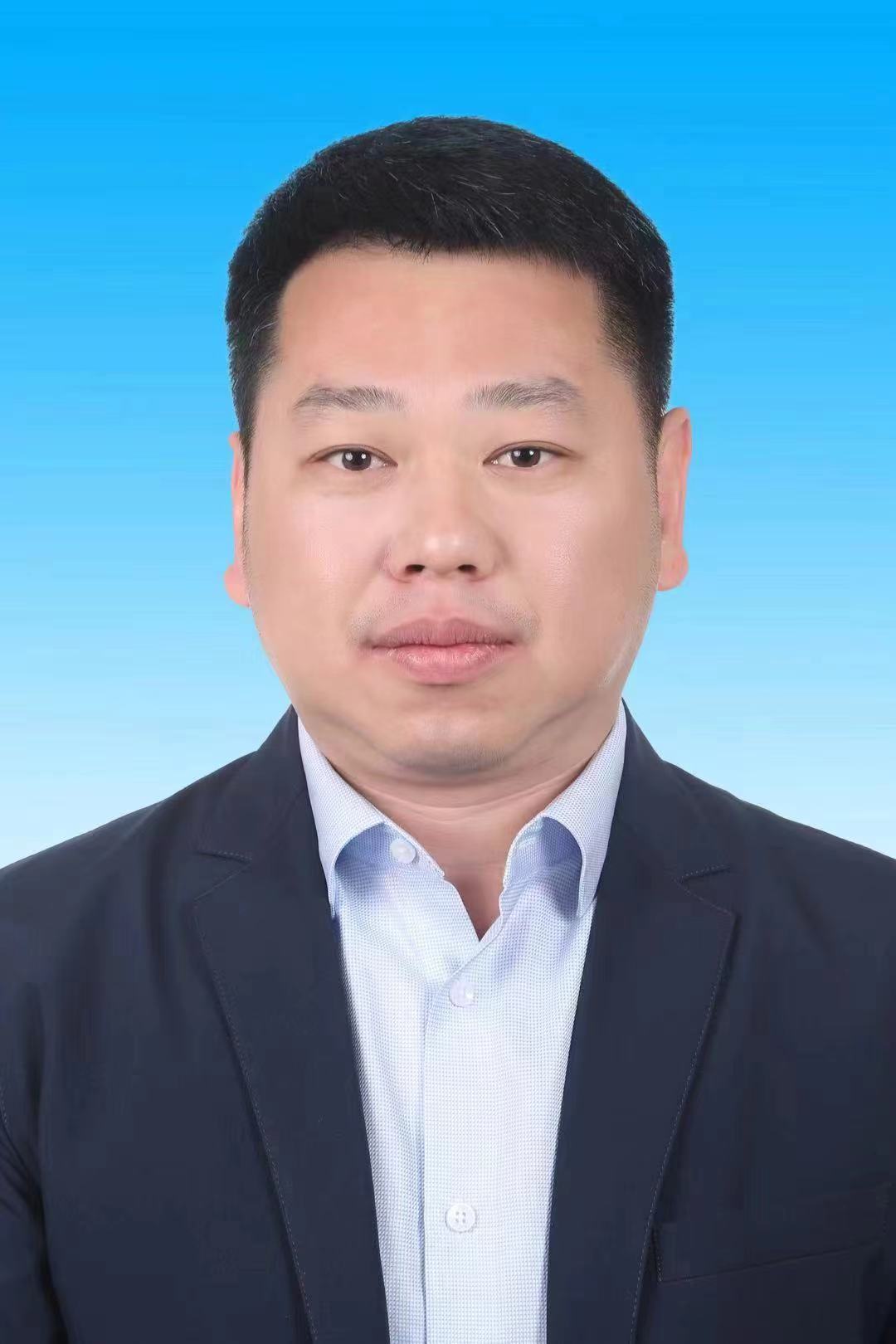  徐　鹏